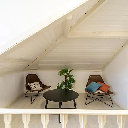 Hostel Olivenca Costa da Caparica