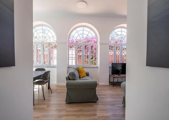 Ostello Olivenca Costa da Caparica