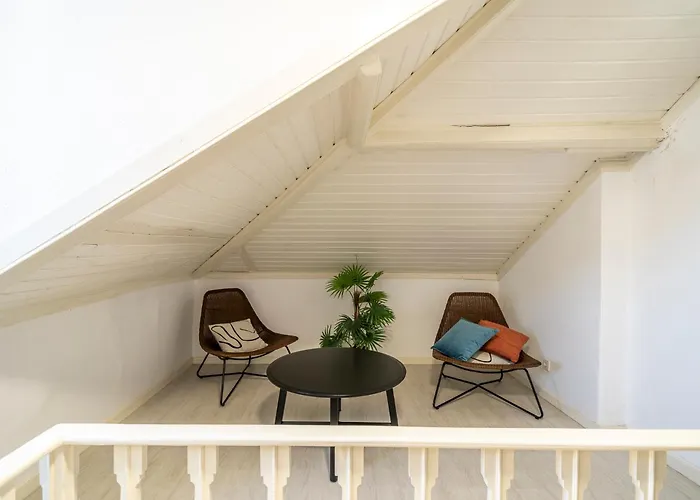 Hostel Olivenca Costa da Caparica